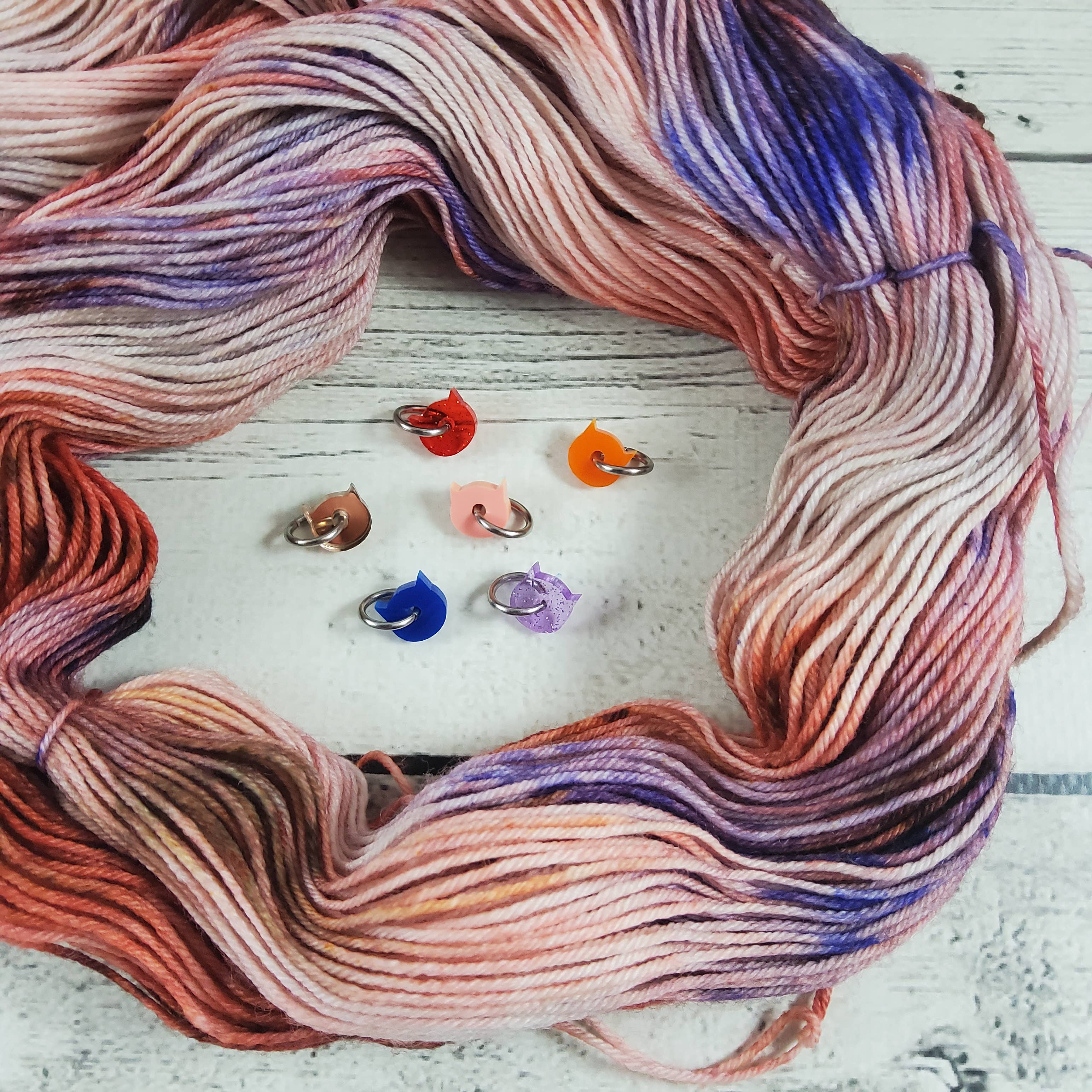 Tiny Cat Stitch Marker Set - Acrylic