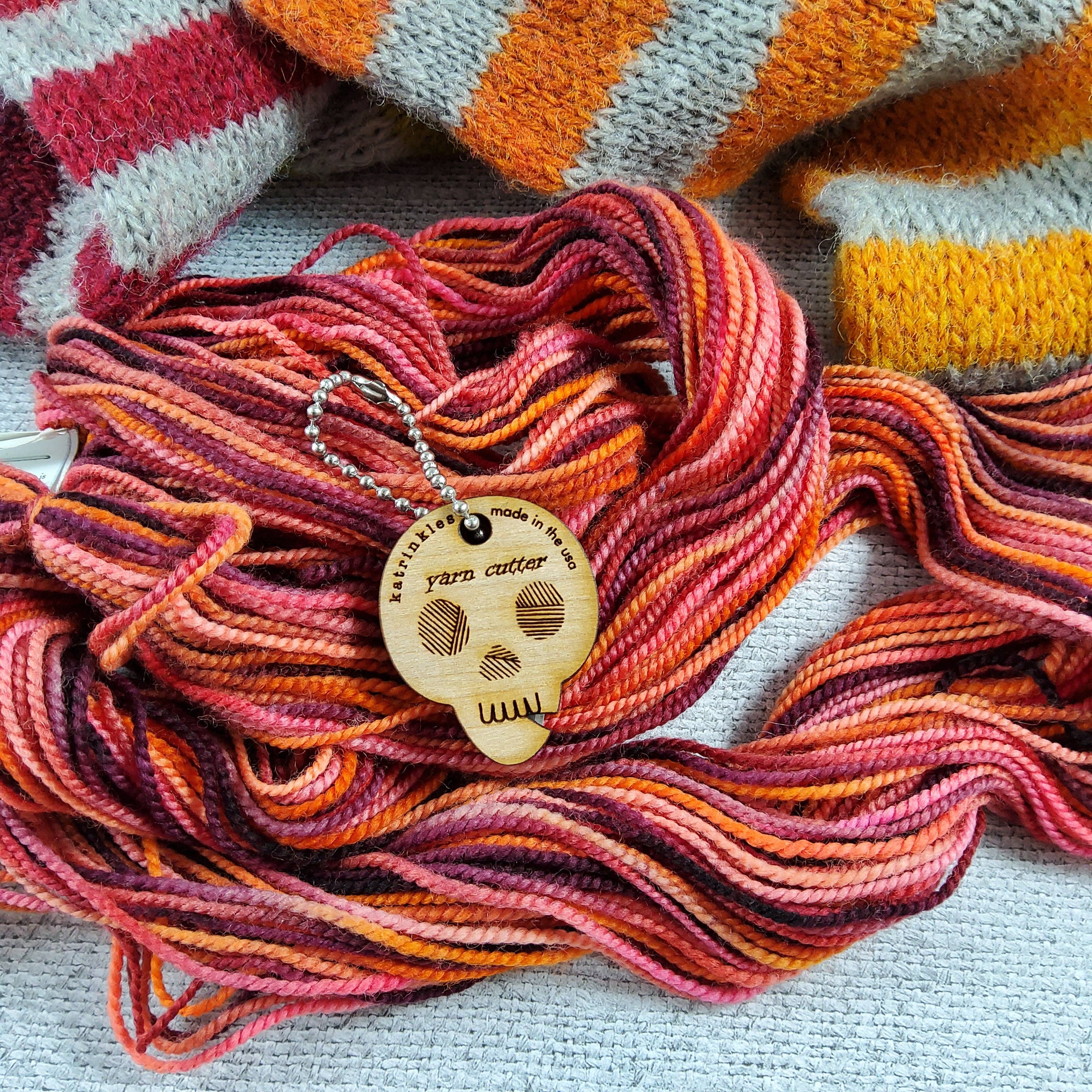 Skull Yarn & Thread Cutter