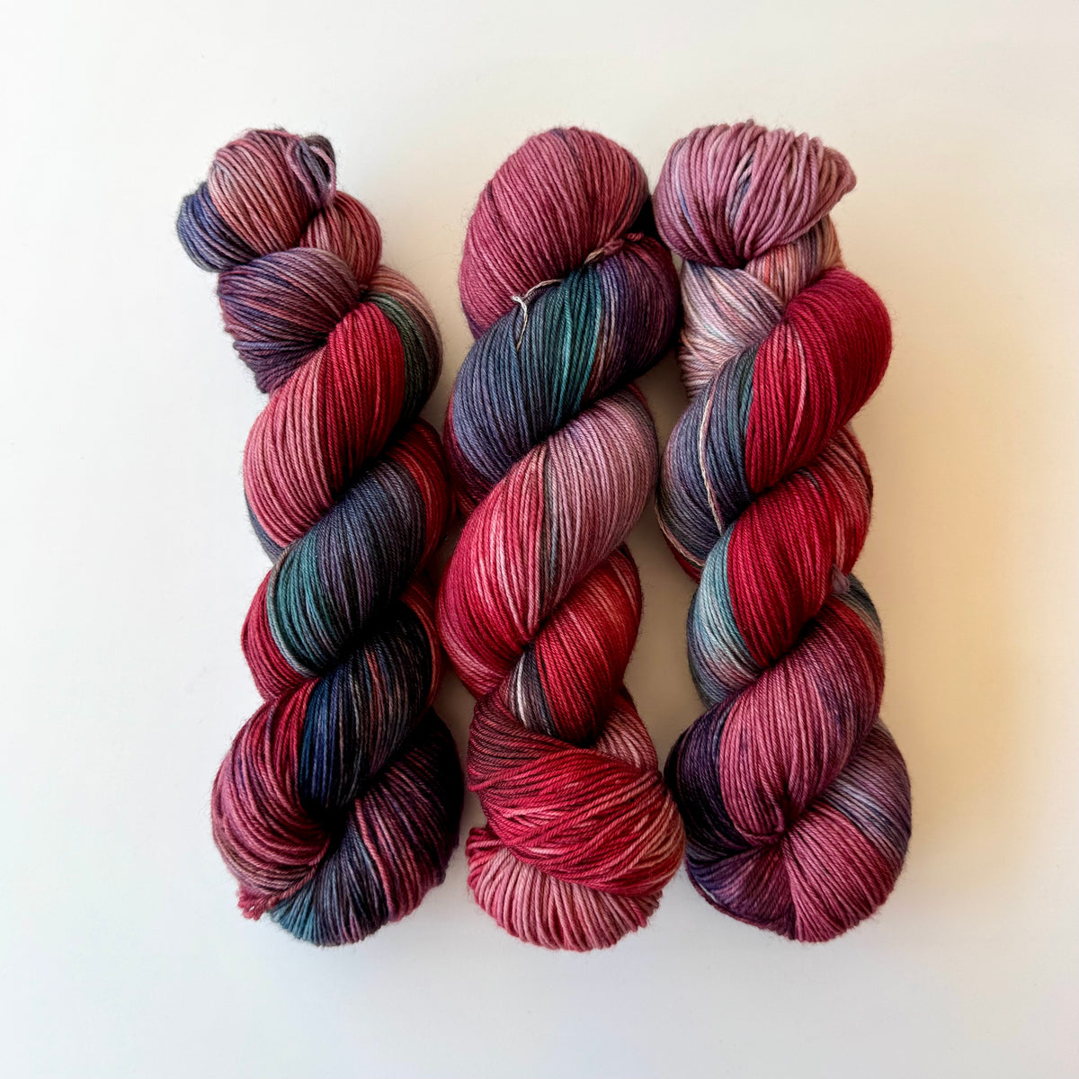 FINCH fingering- SW merino/nylon