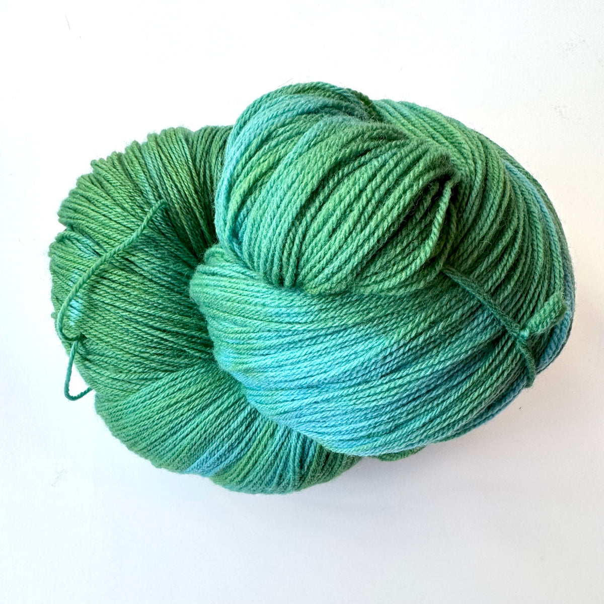 Sweater Skein - 1lb dk/light worsted weight