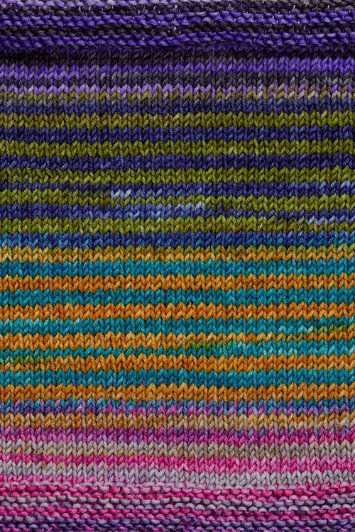 Urth Yarns: Uneek Worsted
