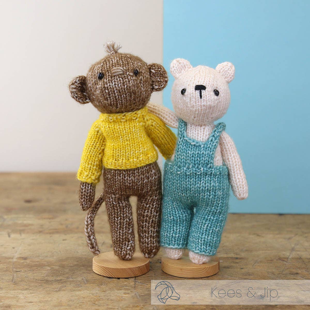DIY Knitting Kit - Jip Polar Bear