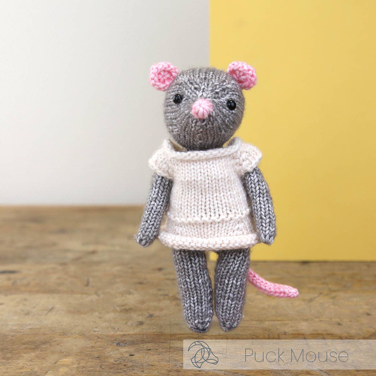 DIY Knitting Kit - Puck Mouse