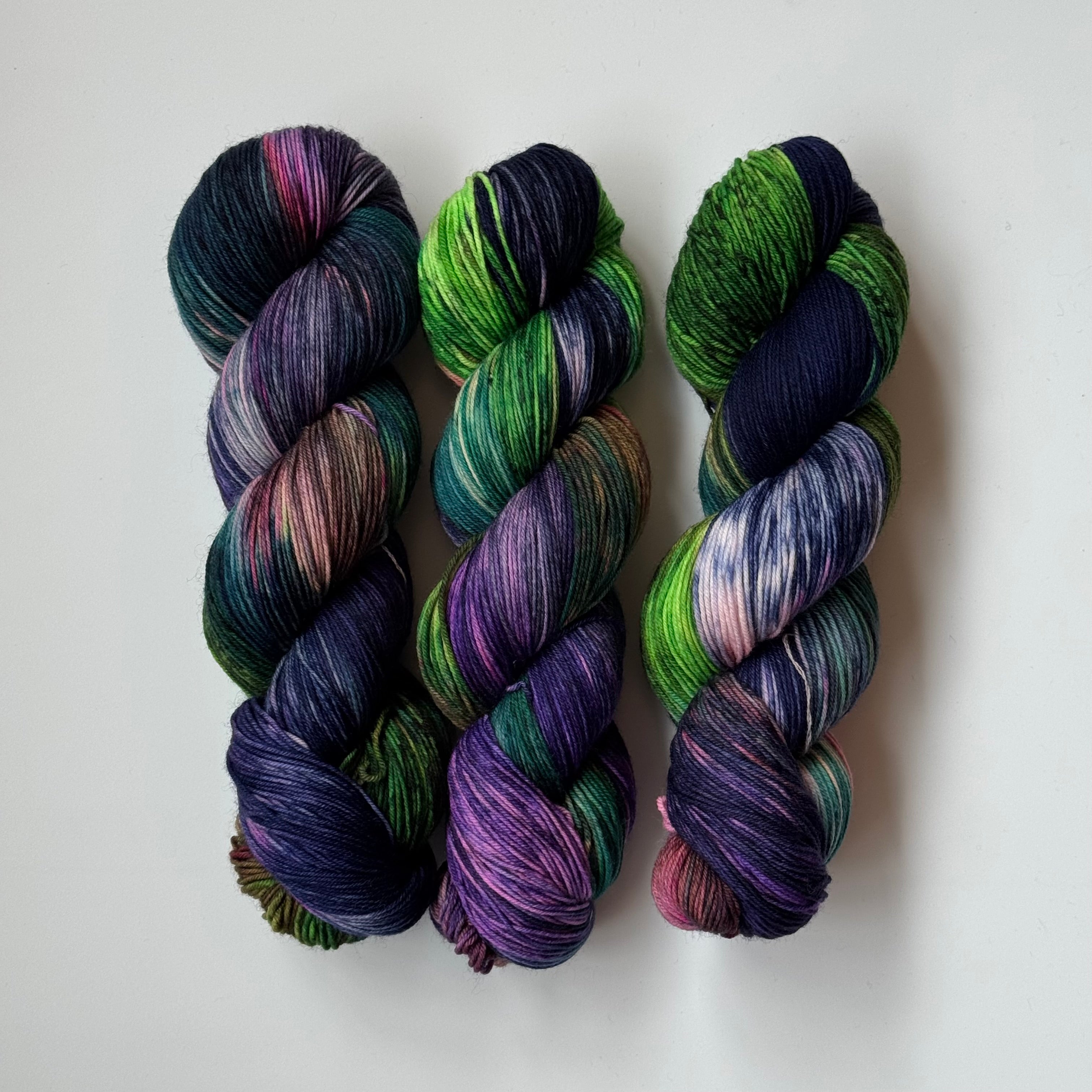 FINCH fingering- SW merino/nylon