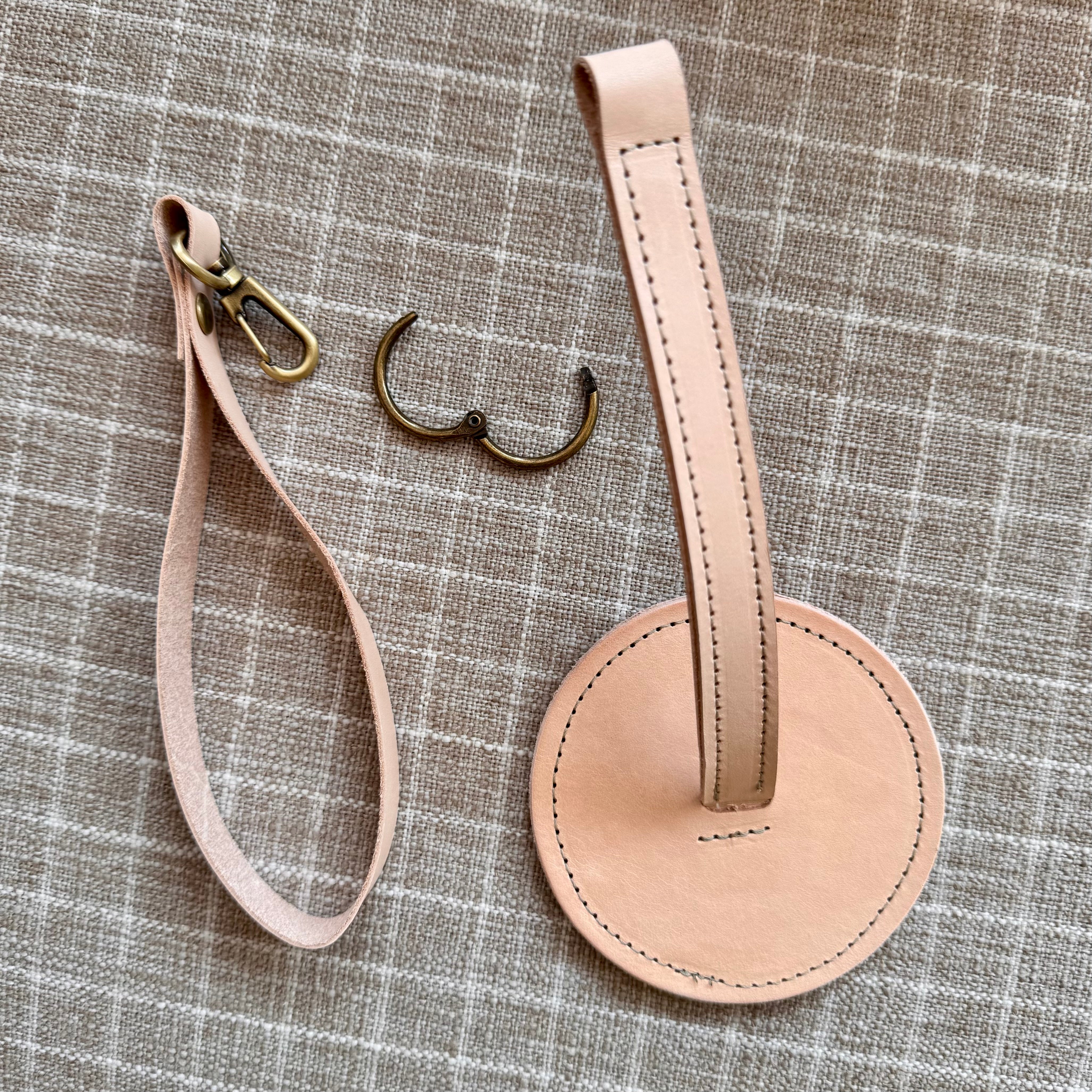 The Ball Buddy - Leather yarn holder