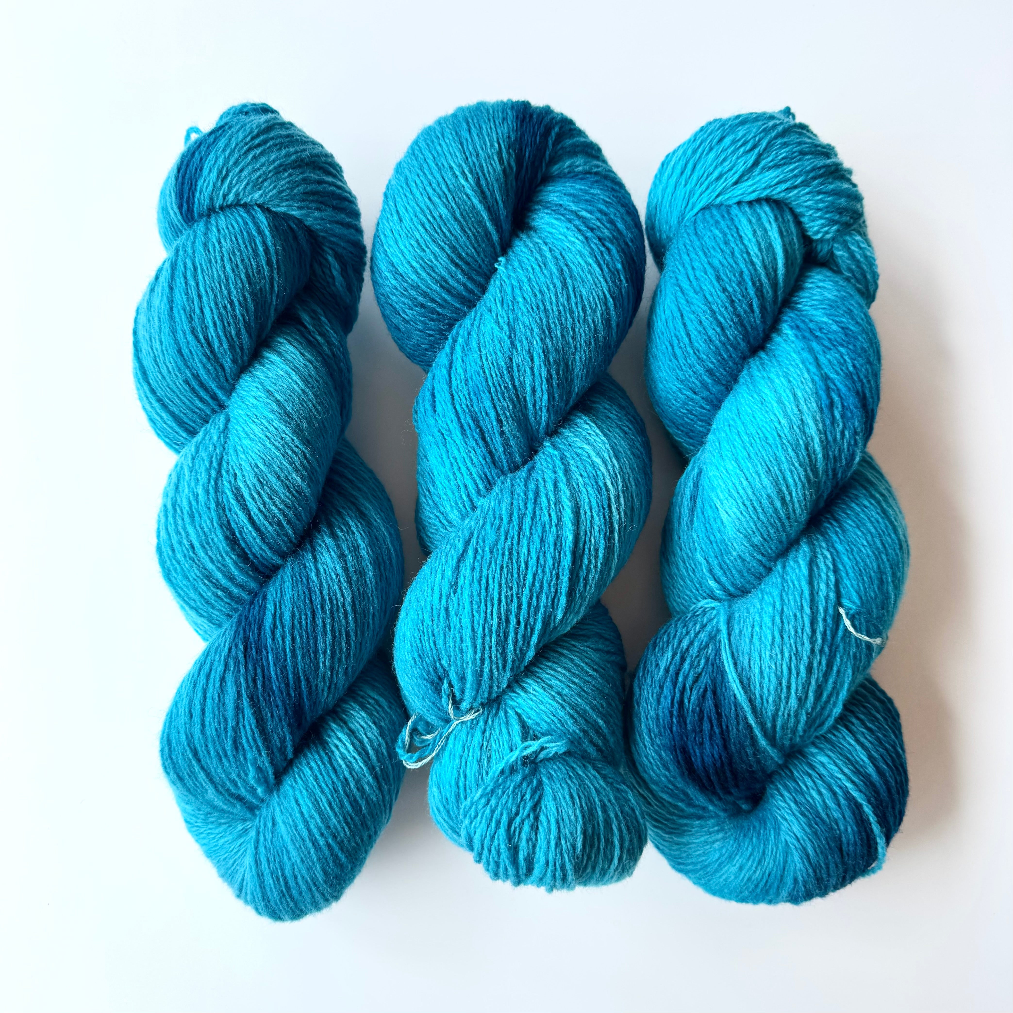 WREN- fingering - woolen spun