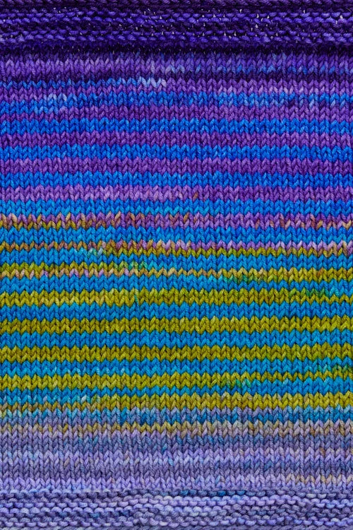 Urth Yarns:  Uneek Worsted