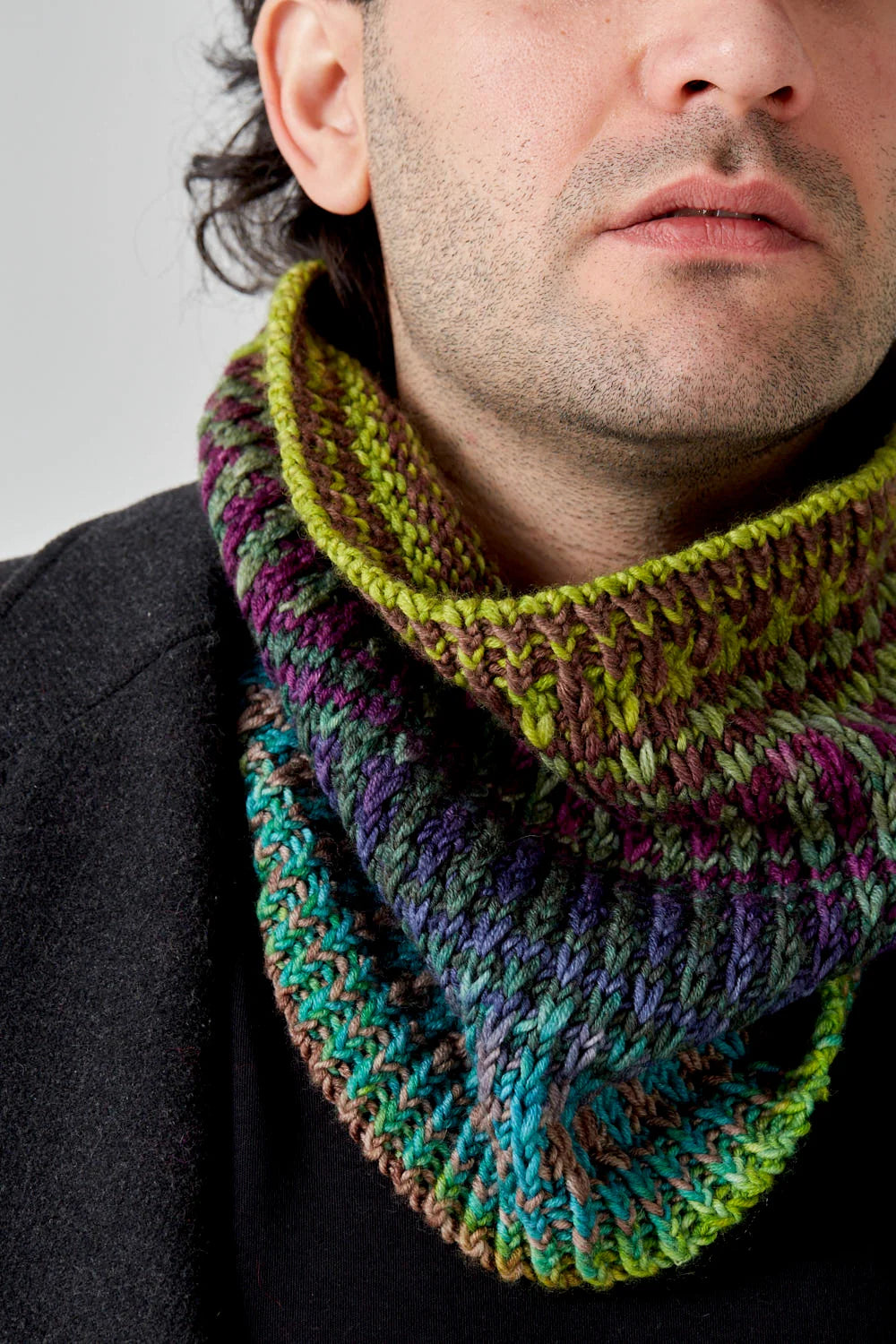 Urth Yarns:  Uneek Worsted